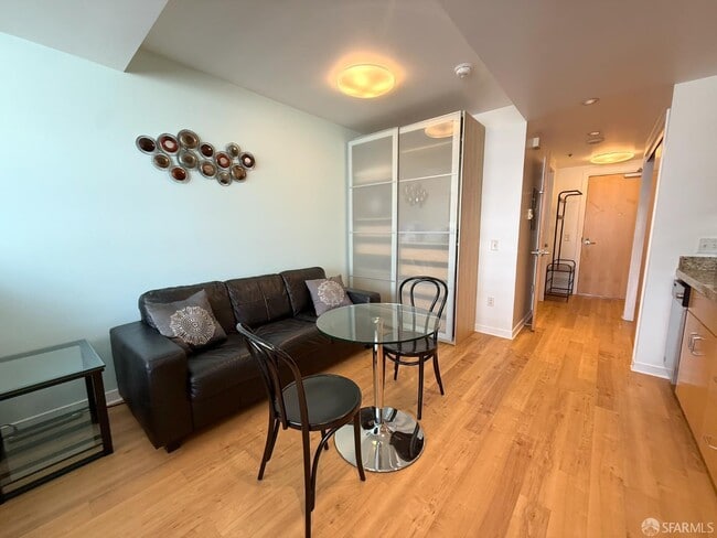 Building Photo - 750 Van Ness Ave