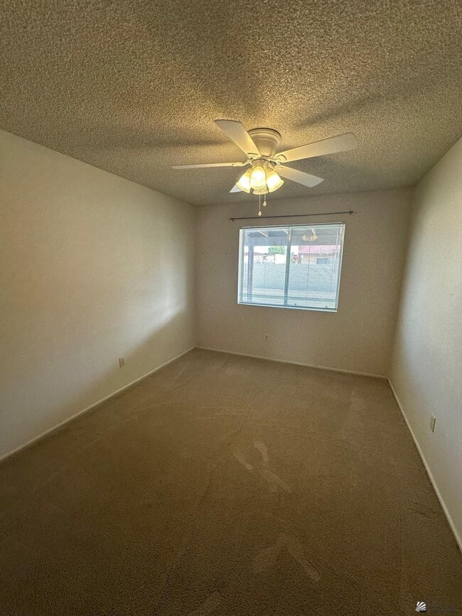 Building Photo - 1605 W Santa Maria Way