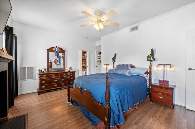 Building Photo - 18809 Egret Bay Blvd