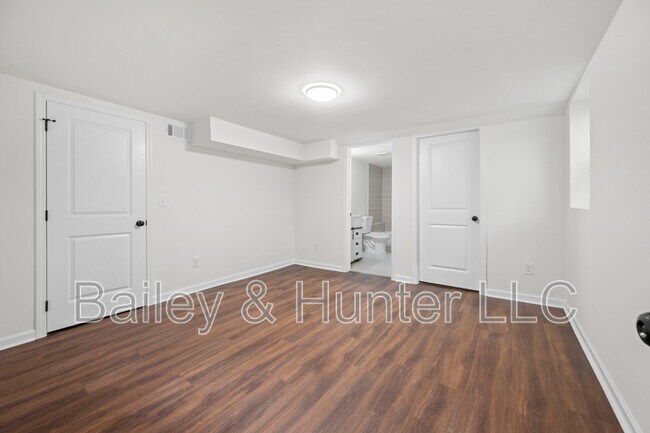 Building Photo - 1721 Hortense Pl NW