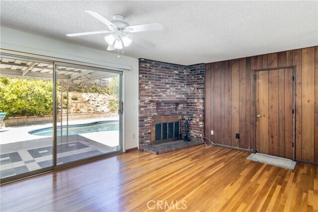 Building Photo - 11543 Swinton Ave