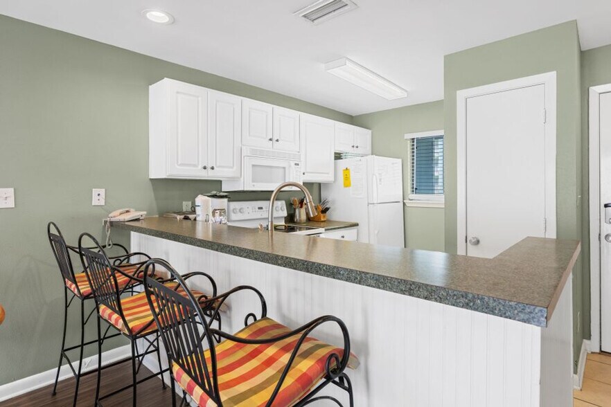 Building Photo - 23092 Perdido Beach Blvd