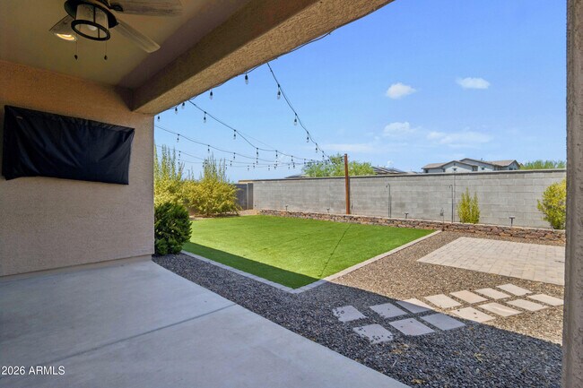 Building Photo - 17766 W Granite View Dr
