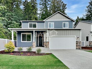 Building Photo - 8043 Dagny St SW