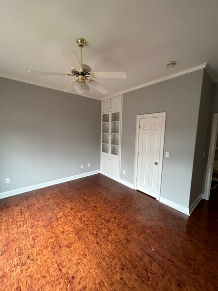 Building Photo - 403 Prestwick Dr