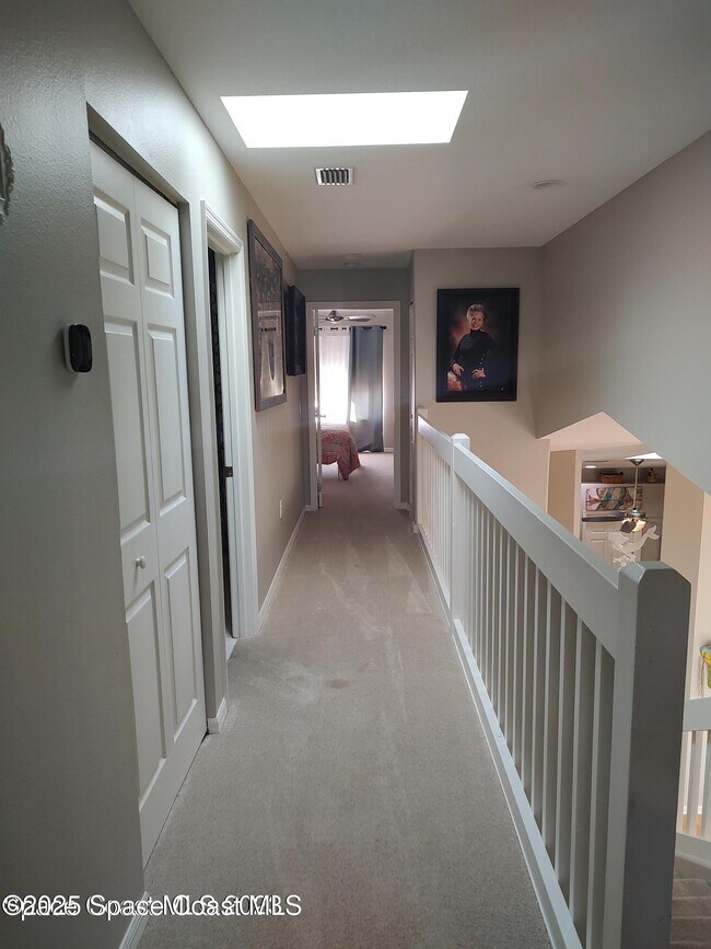 Building Photo - 263 Coastal Hill Dr