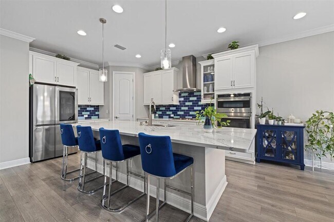 Building Photo - 2028 Woodleaf Hammock Ct