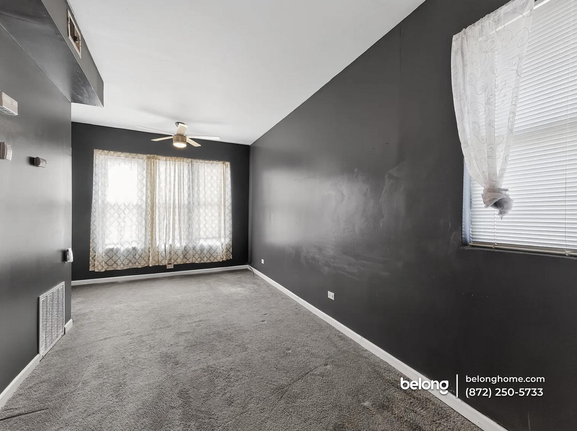 Building Photo - 1144 W 68th St