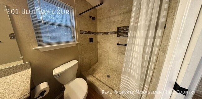Building Photo - 101 Blue Jay Ct