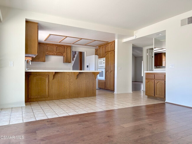 Building Photo - 521 Melbourne Ct