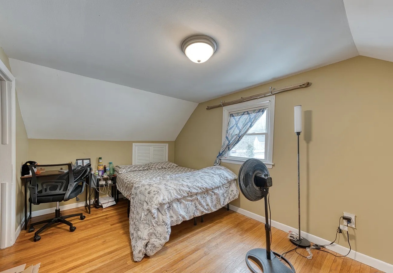 Building Photo - 69 Lynwood Dr