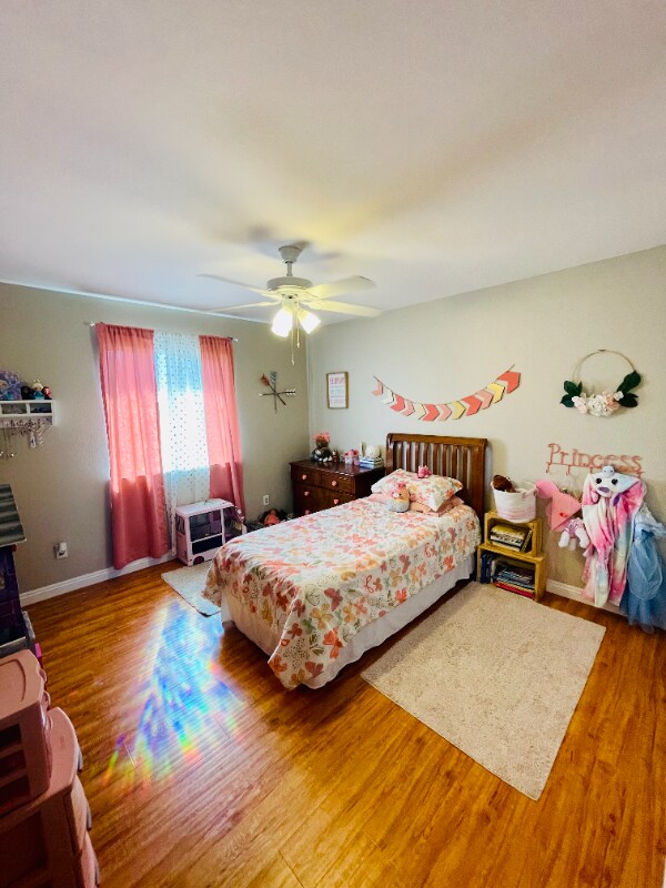 Building Photo - 46249 Via La Colorada