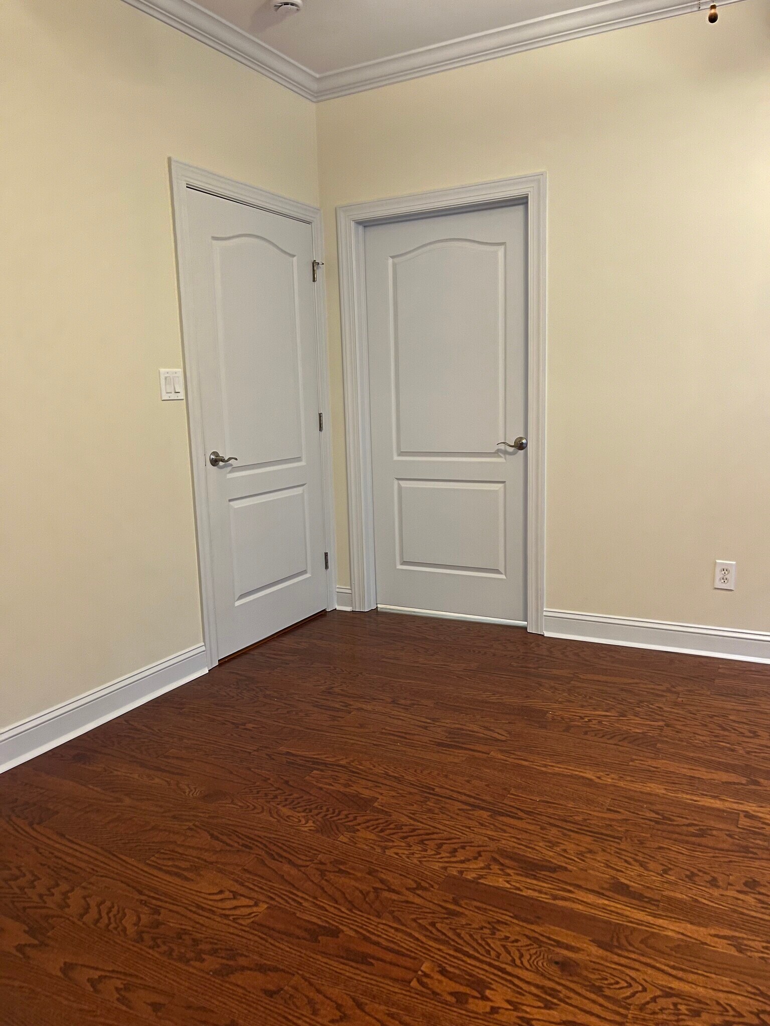 Building Photo - 212 Fountainhead Ln