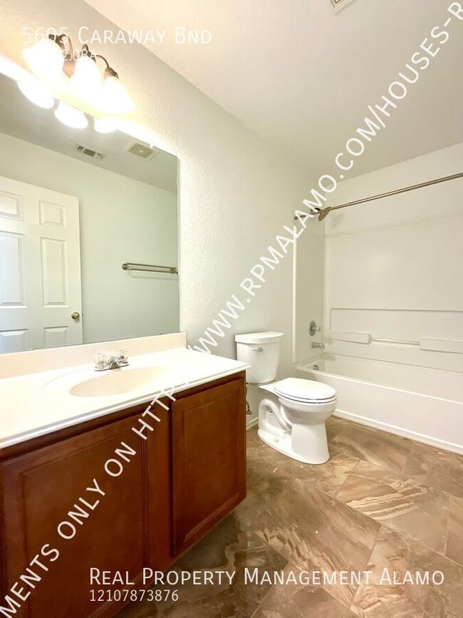 Building Photo - 5605 Caraway Bend