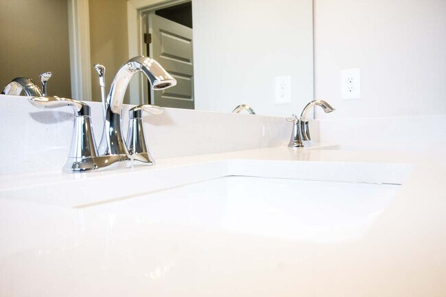 Building Photo - 3152 Anstey Ln