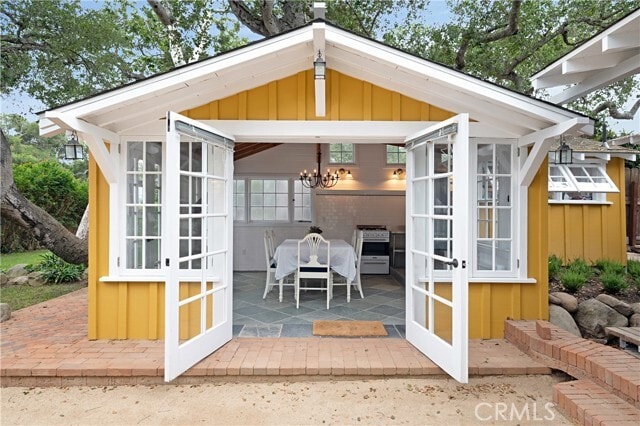 Building Photo - 540 Periwinkle Ln