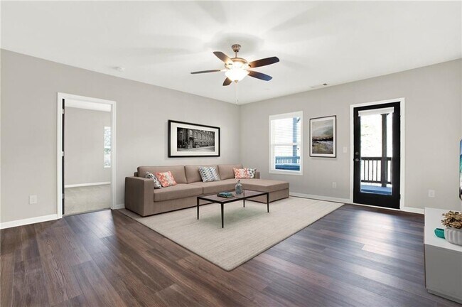 Building Photo - 309 Trappers Bluff