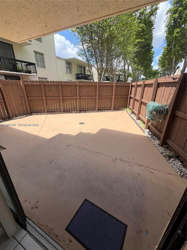 Building Photo - 8307 SW 142nd Ave