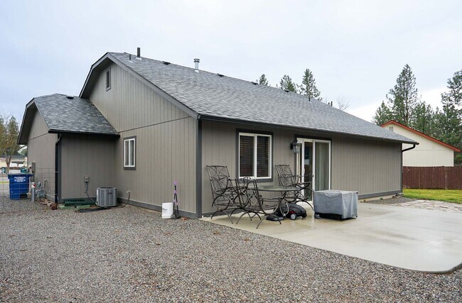 Building Photo - First Time on the Market