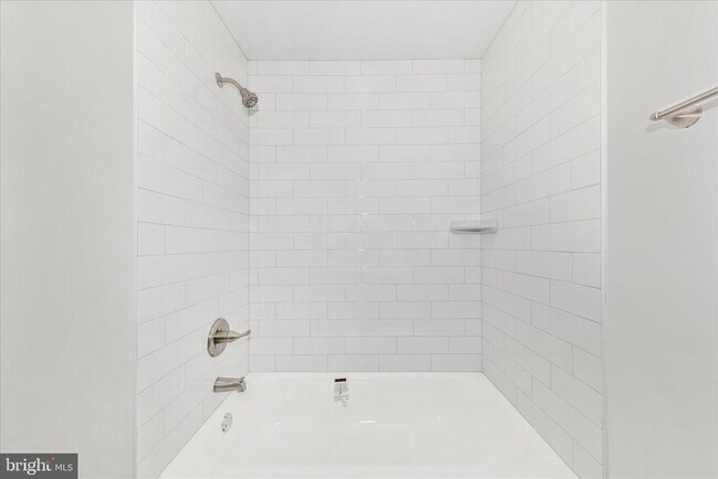 Building Photo - 13303 Country Ridge Dr