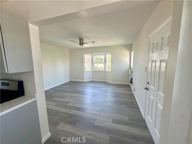 Building Photo - 6324 Franklin Ave