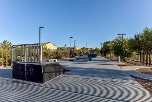 Building Photo - 3228 Brescia Bank Ave