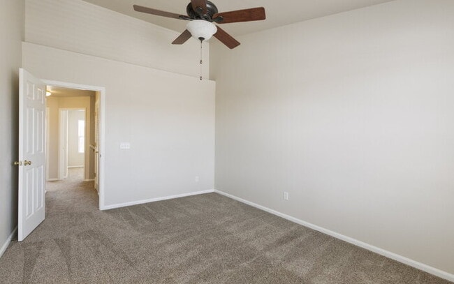 Building Photo - “Move-In Ready Townhome – November Rent Free!”