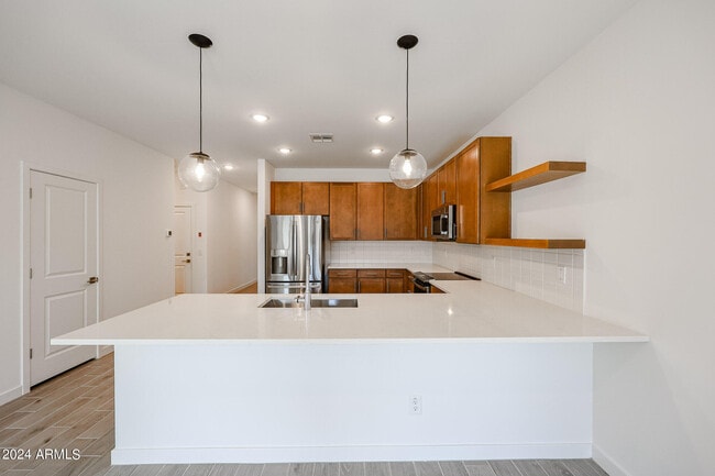 Building Photo - 7811 N 79th Dr