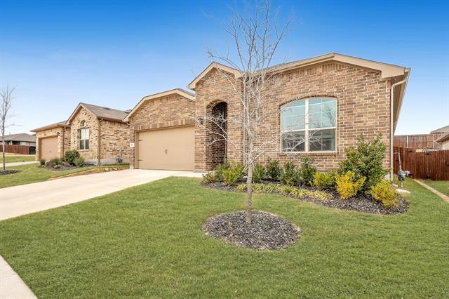 Building Photo - 156 Birch St