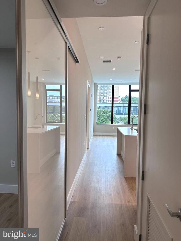 Building Photo - 801 N Fairfax St