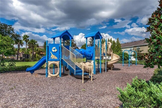 Building Photo - 5014 White Sanderling Ct