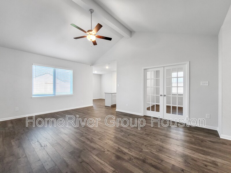 Building Photo - 305 Grayson Baw Ln