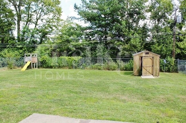 Building Photo - 4455 Stuart Dr