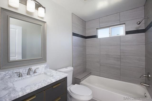 Building Photo - 931 21st St