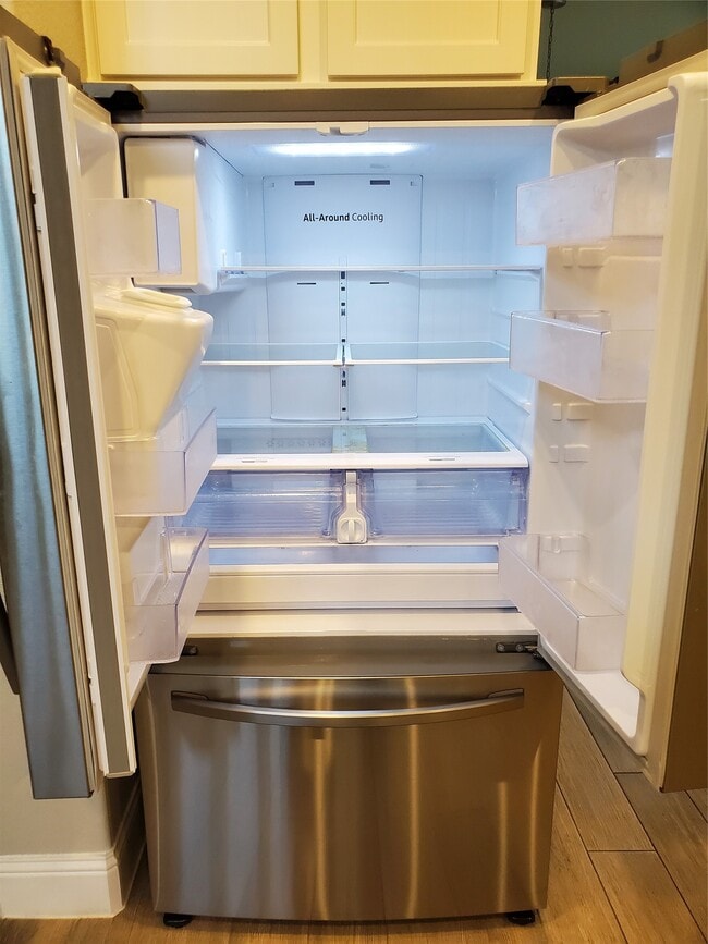 Building Photo - 2338 Cherrywood Ct