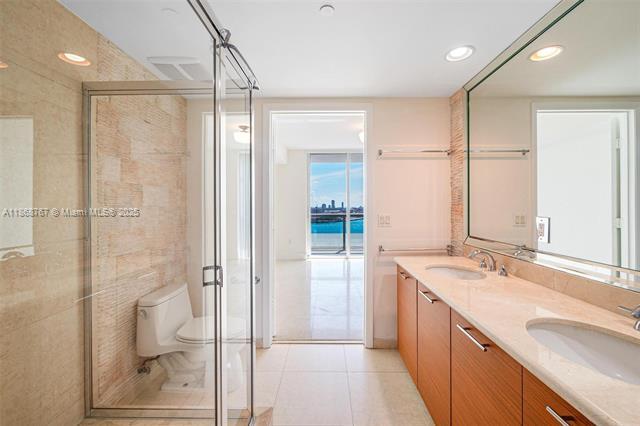 Building Photo - 50 Biscayne Blvd