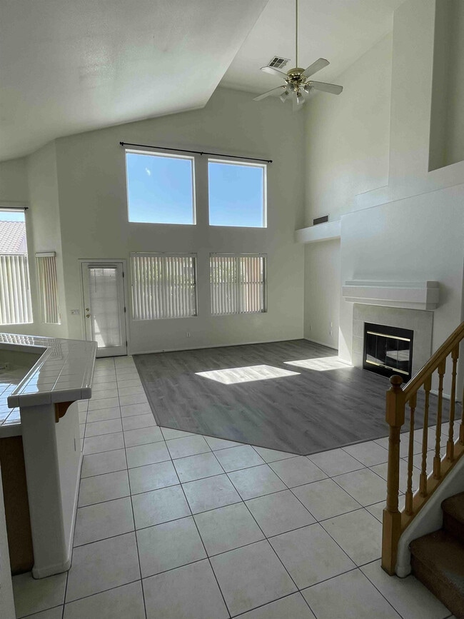 Building Photo - 8609 Highland View