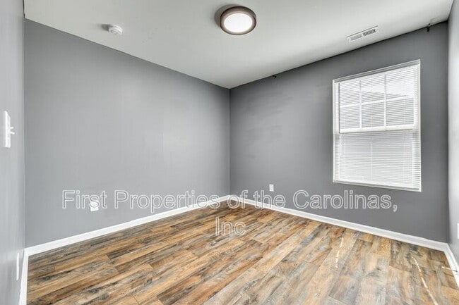 Building Photo - 1131 Ava Trail Ln