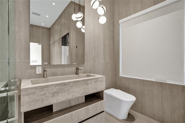 Building Photo - 3234 SW 53rd Ct