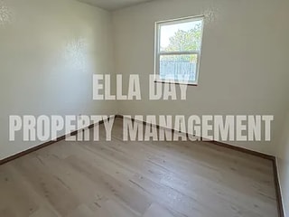 Building Photo - 3120 N Applewood Dr