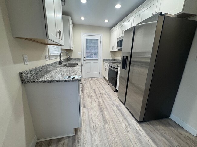 Building Photo - 5141 Trevino Dr