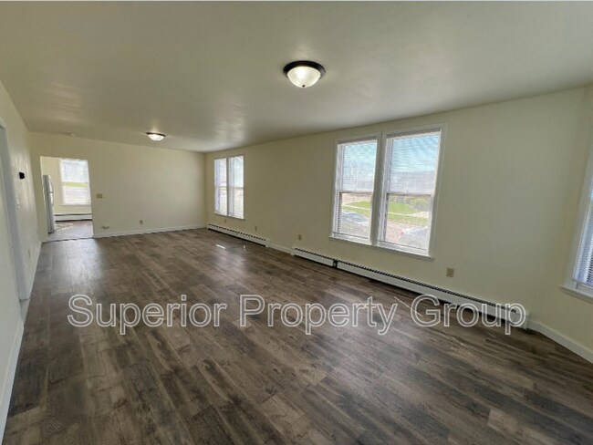 Building Photo - 200 Washington St