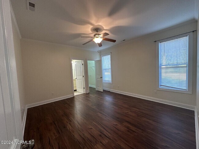 Building Photo - 115 Boysenberry Fields Rd