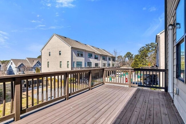 Building Photo - 2775 Bell Dr SE