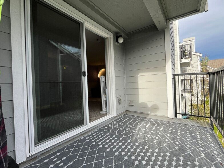 Building Photo - 12530 109th Ct NE