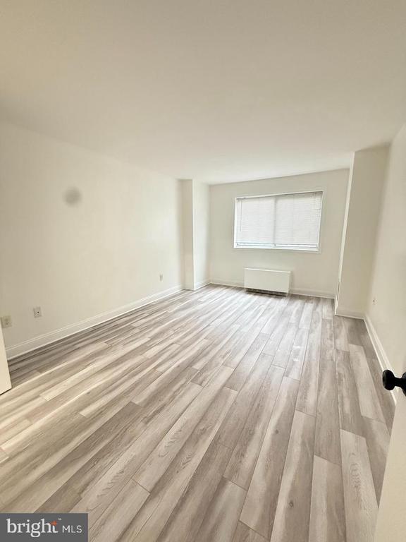 Building Photo - 2059 Huntington Ave
