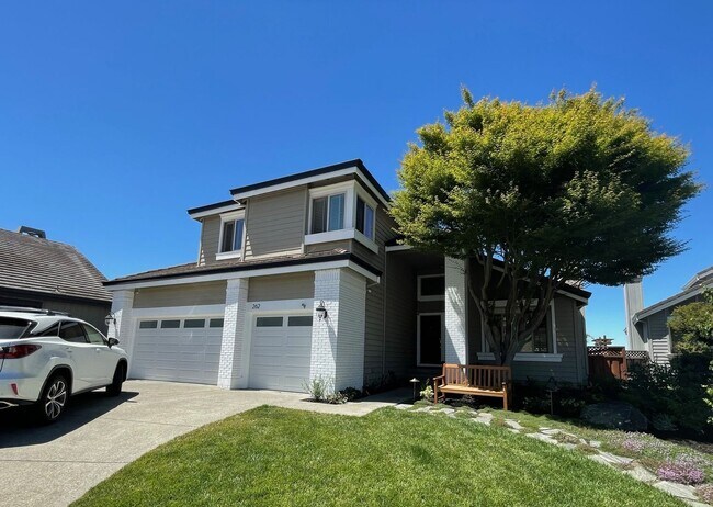 Building Photo - $6,950 - Canyon Lakes Luxury 4BR – Designer Upgrades, Wine Bar & Best Views in San Ramon