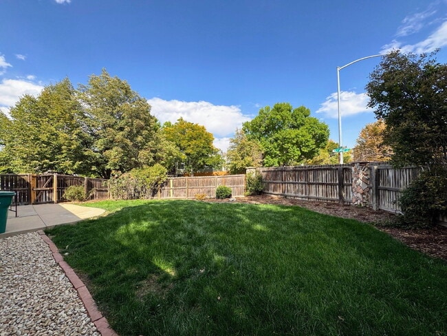 Building Photo - 3302 W 114th Pl
