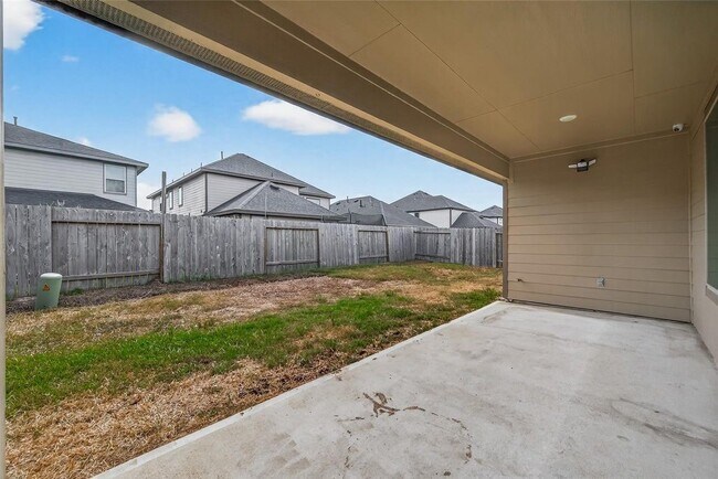 Building Photo - 29215 Pikes Peak Dr