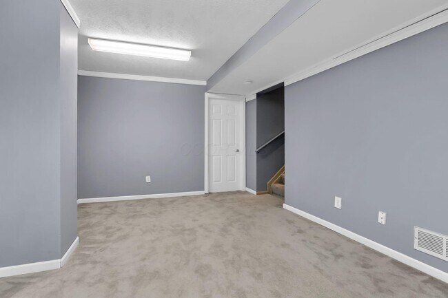 Building Photo - 2573 Rustling Oak Blvd